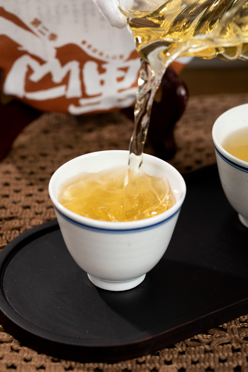 2024(生)白藤花林白藤花林普洱茶饼(200克)