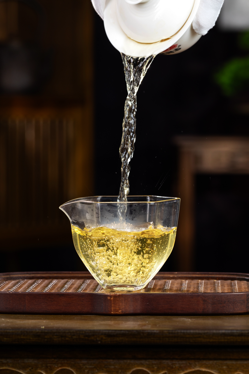 2024(生)帕沙帕莎-茶王地普洱茶饼(200克)