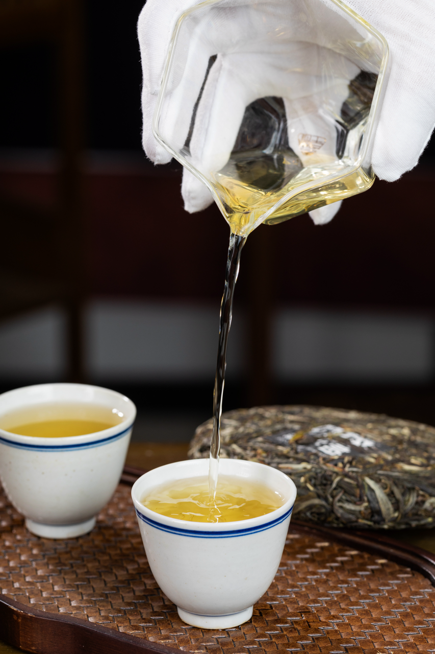 2024(生)帕沙帕莎-茶王地普洱茶饼(200克)